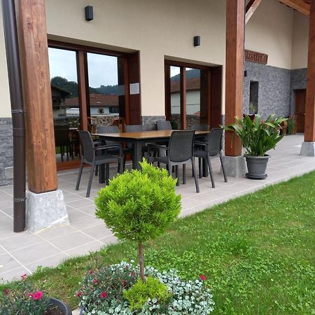 Argixti Guest House Sumbilla Ngoại thất bức ảnh